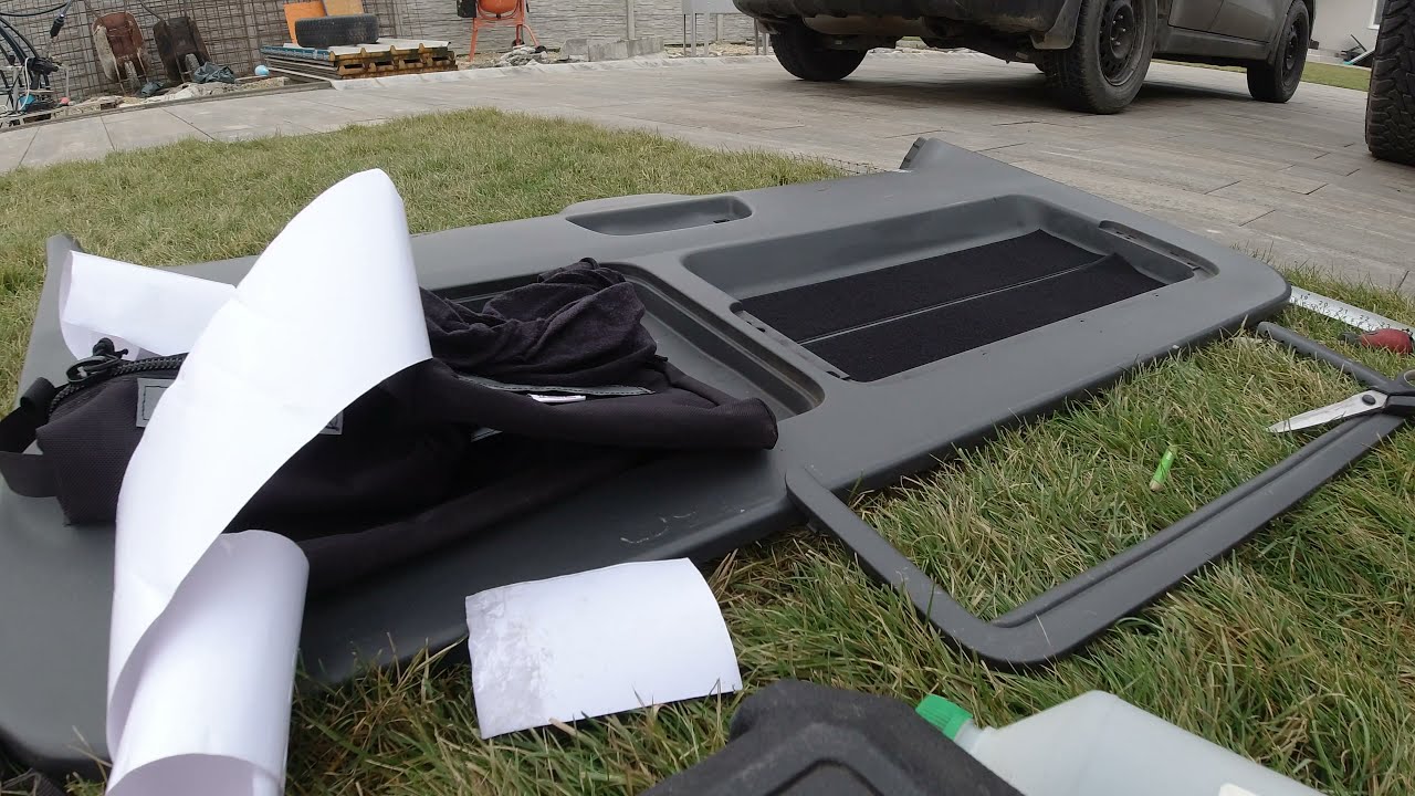 Toyota Land Cruiser Prado 120 rear door and net remove, disassembly