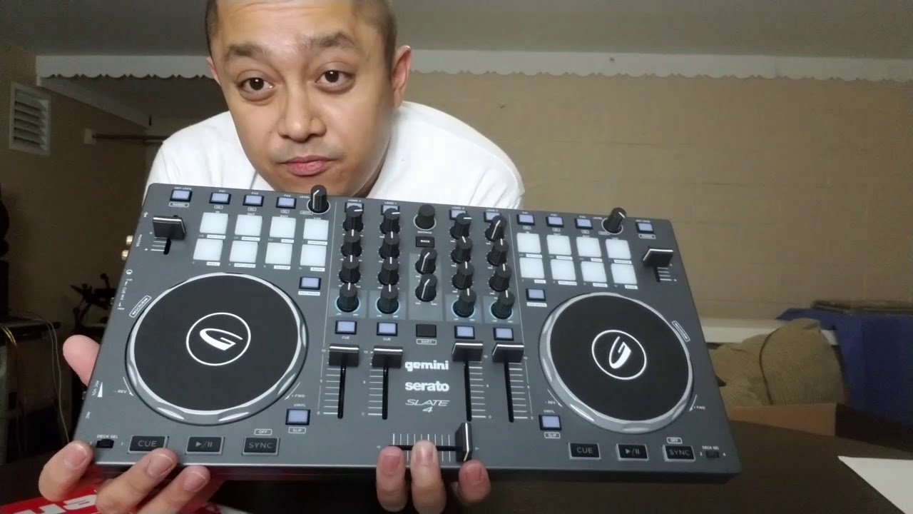Unboxing: Gemini SLATE 4