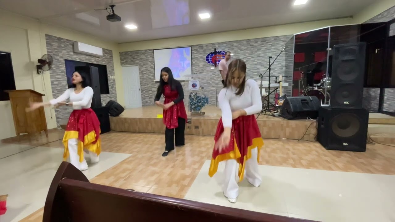 Danza- SANTO ES EL QUE VIVE❤️‍🔥. (Montesanto)