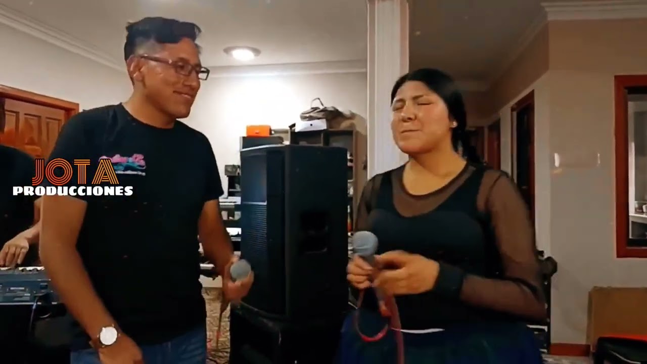 florelisa // Oye Cholita