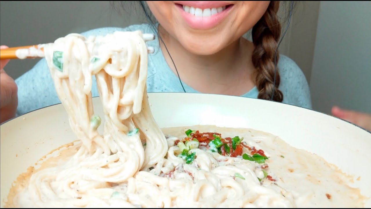 ASMR MISO CARBONARA UDON Pasta + Bacon 먹방 *No Talking* Eating Sounds suellASMR