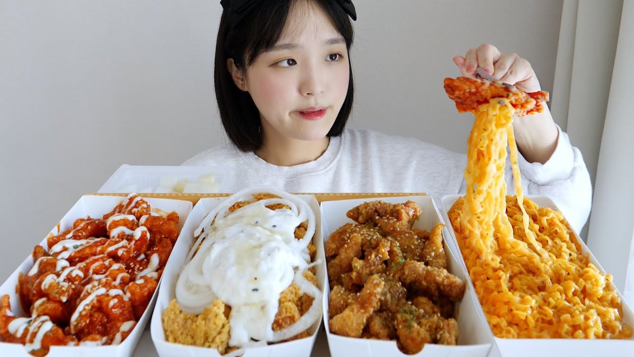 이 세상 치킨 다 먹고 싶은 날😣간장,크리미어니언,양념치킨 먹방 Feat. 크림까르보불닭 MUKBANG | chicken, firenoodles :D