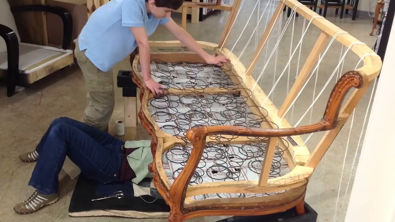 COIL SPRINGS WITH A WIRE EDGE - Course Preview