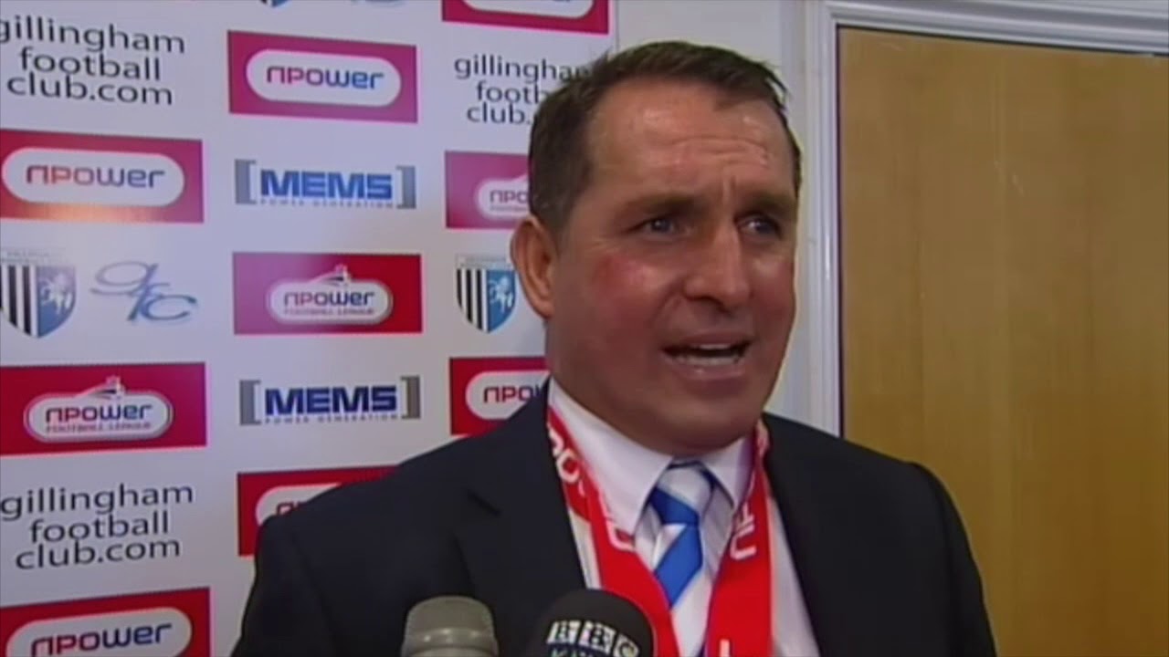 2012/2013 Gillingham v AFC Wimbledon Lge 2