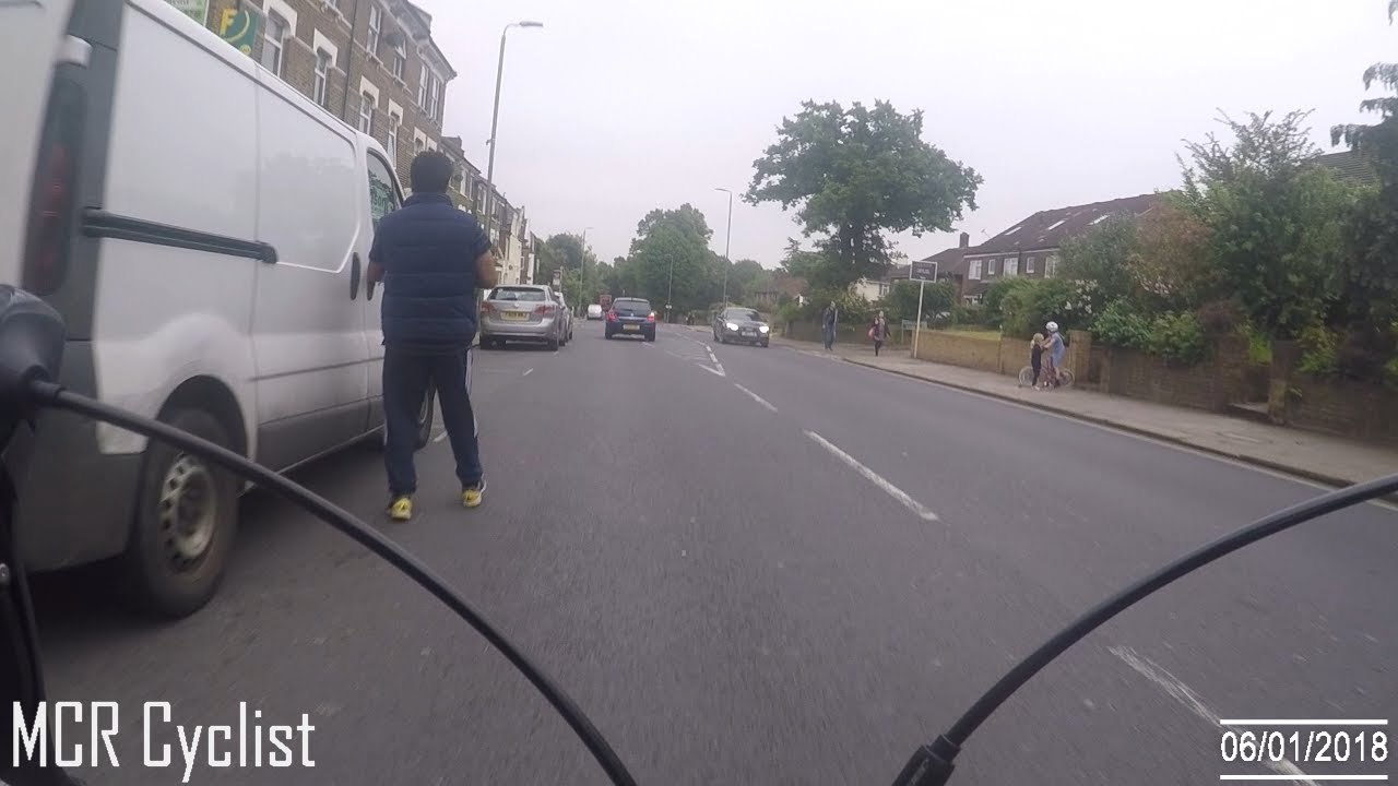 SMIDGAF - Driver not paying attention with door - FP55JHV #whitevan #space4cycling