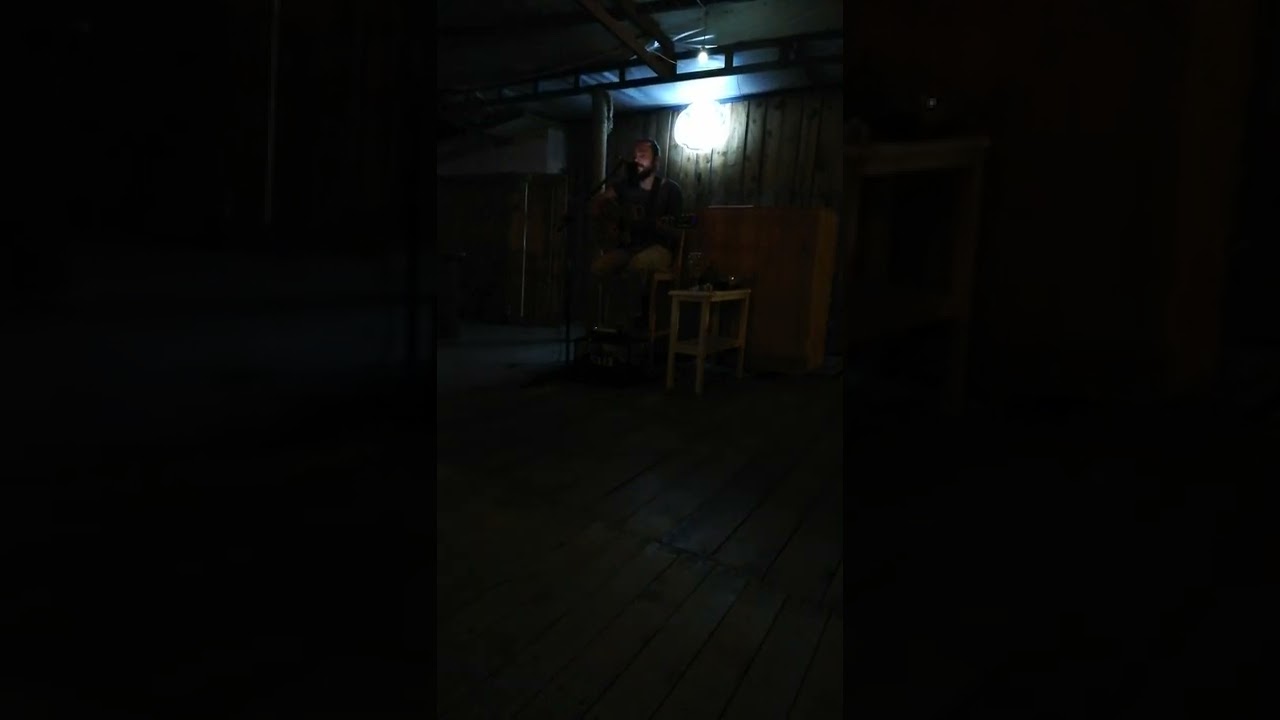 Umut Aksoy - Muhteşem Canlı Performans -Teoman-Bug&uuml;n Akustik Versiyon