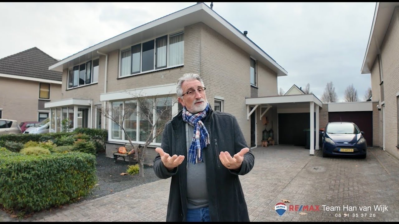 Twee onder een Kapwoning Midwoud Weder 18 met introductie REMAX makelaar Han van Wijk
