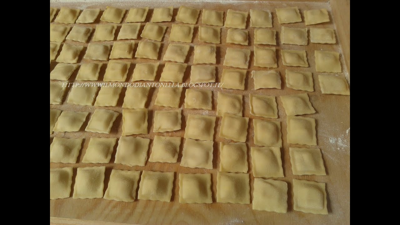 I Ravioli, come si preparano facilmente,Ricetta fatti in casa, 96 ravioli  pronti in 5 minuti