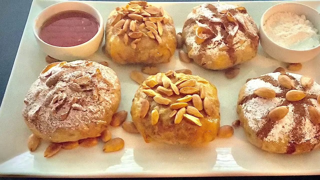 Best Moroccan Chicken Bastilla/Pastilla With Almonds Recipe - Mini Chicken Bastilla-