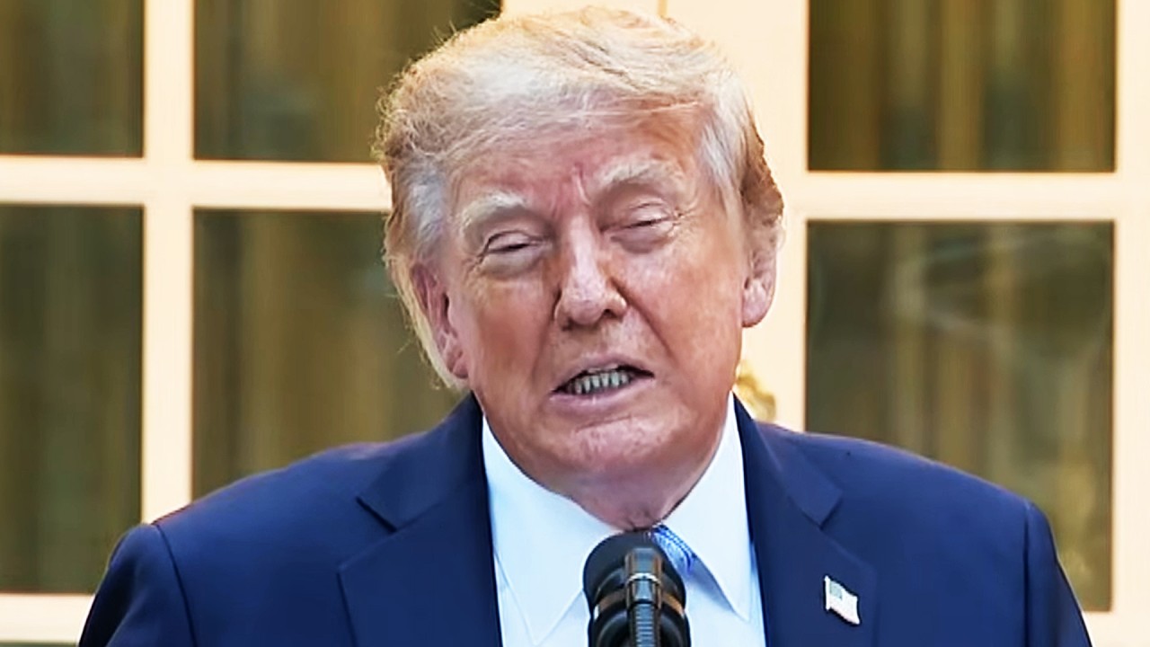 Trump dumps SCARY dementia rant, STUNS audience