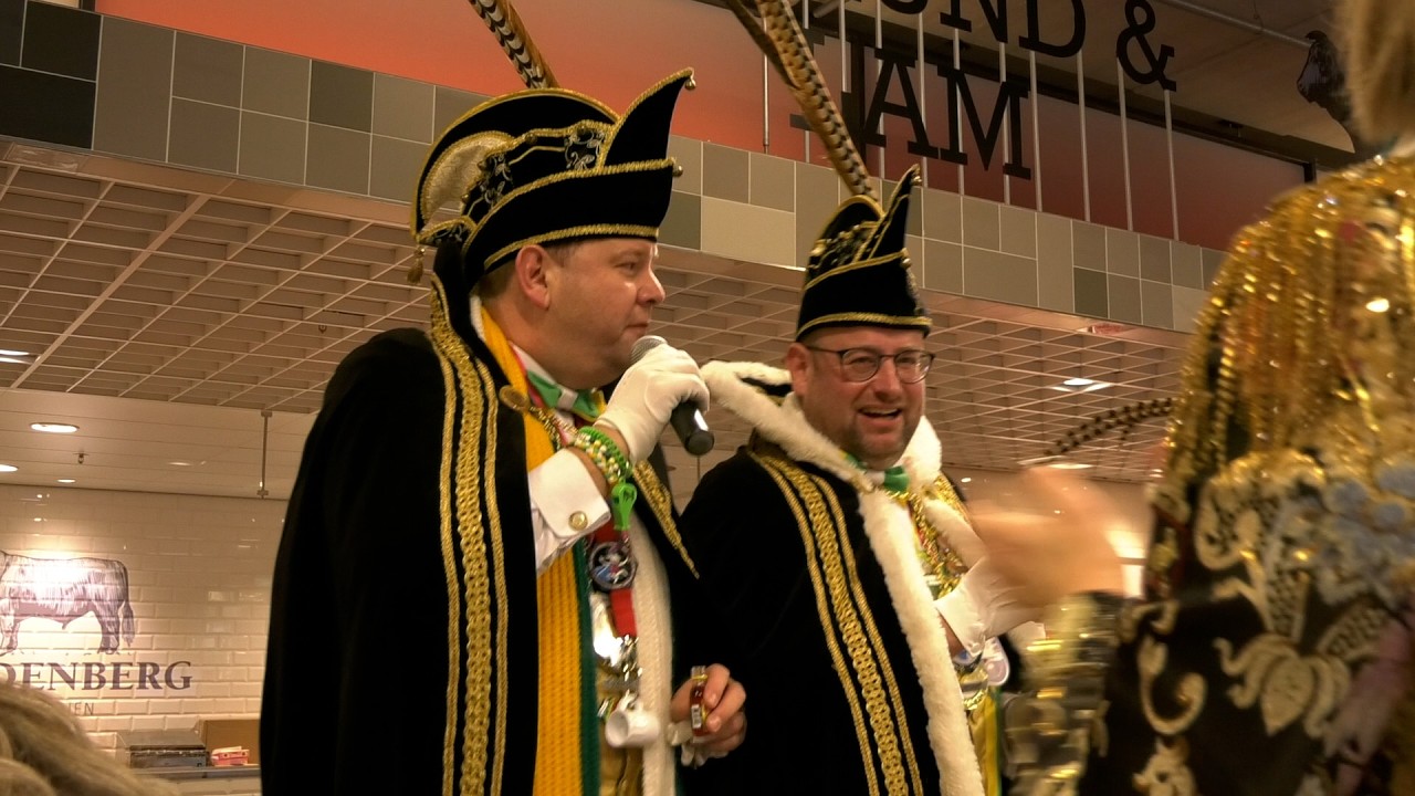 Een gezellig prinsenontbijt in Kuussegat I Dtv Omroep Meierij
