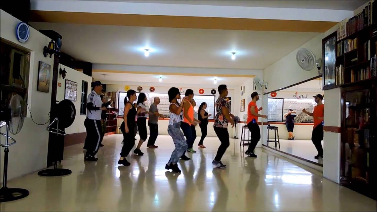 Clase de Bachata en TaAnsa.