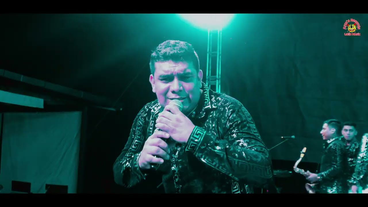 La Tropilla De Miguel Camero - Popurrí Charangas (En Vivo)