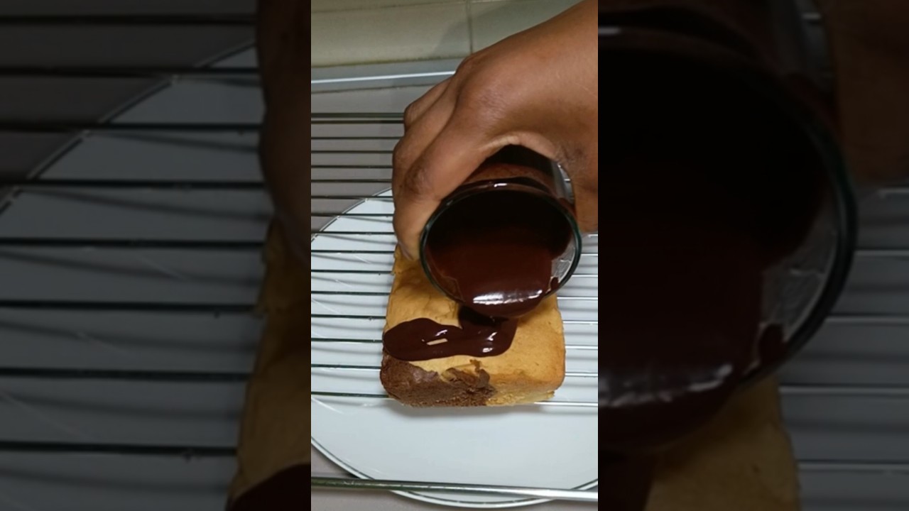 Easy Chocolate Topping for Sponge Cake