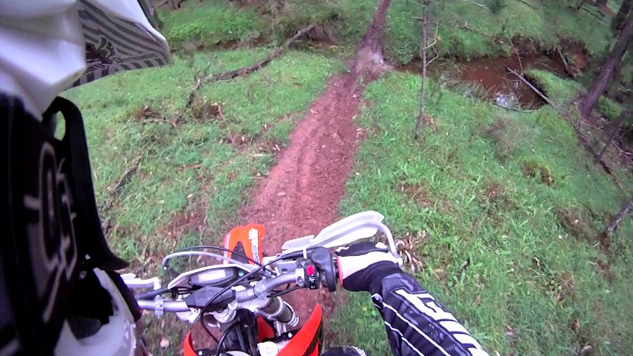 2012 KTM 300EXC vs 2012 KTM 350EXC