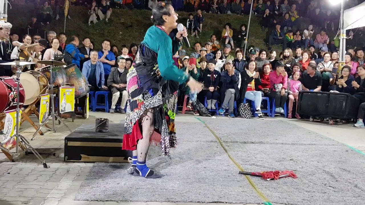 강릉단오~품바왕 최민 혼신을다해 공연하시네요