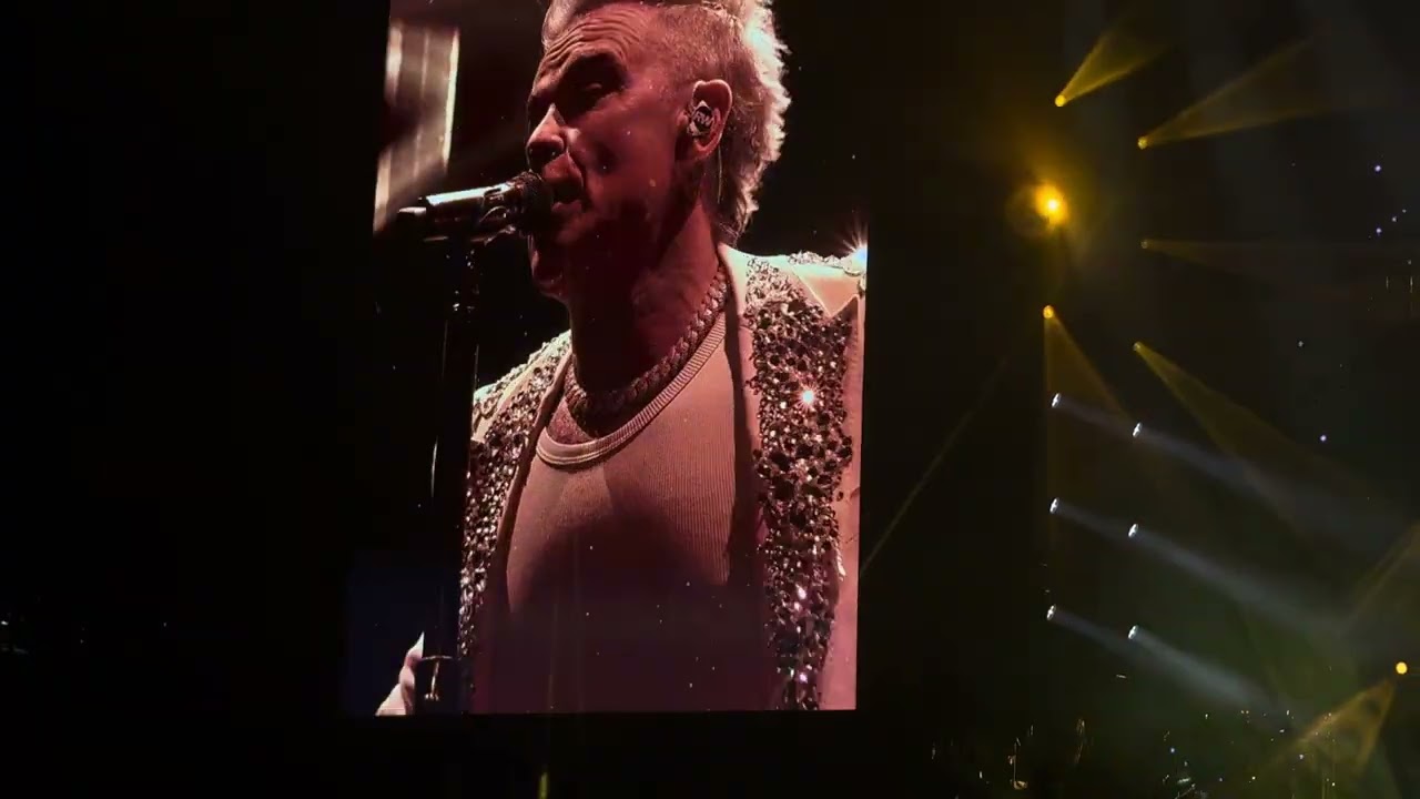 Robbie Williams - Feel (Live in Gelsenkirchen 2025-06-25)