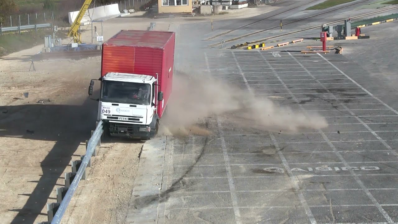 RAMSHIELD&reg; High Containment Barrier MASH Test Level 4 Compilation