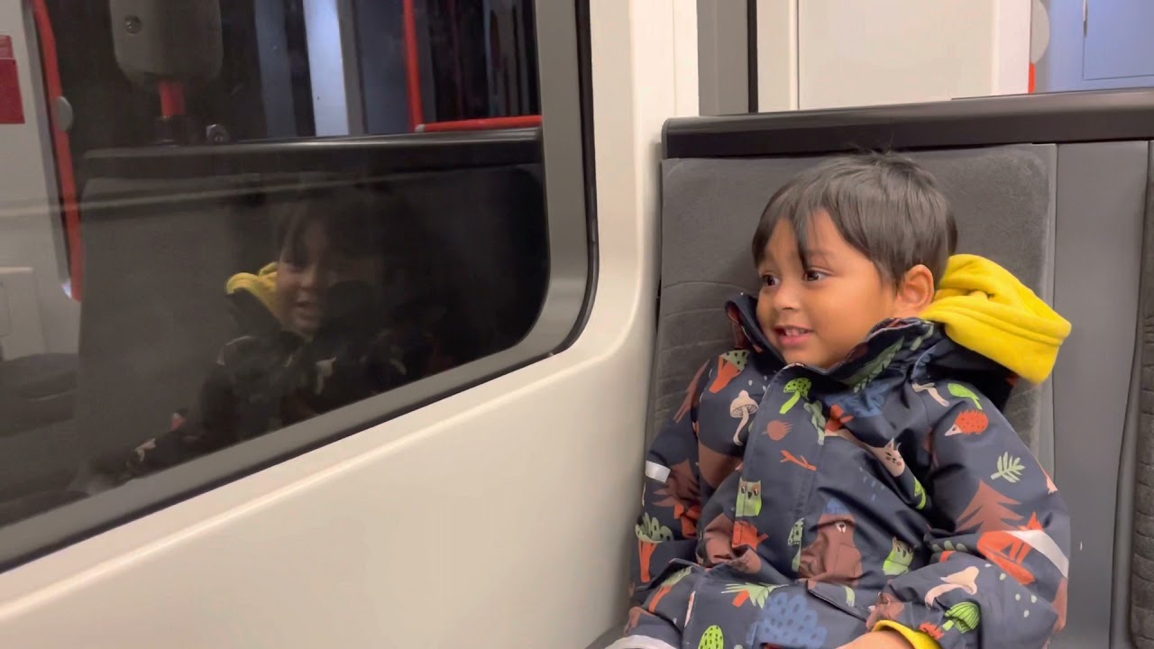 Bergen train ride on Xmas 🎄 (Bybanen)