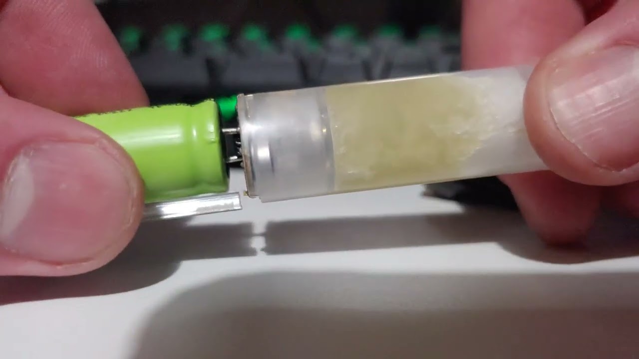 Elfbar 600V2 &ouml;ffnen und nachf&uuml;llen | open and refill