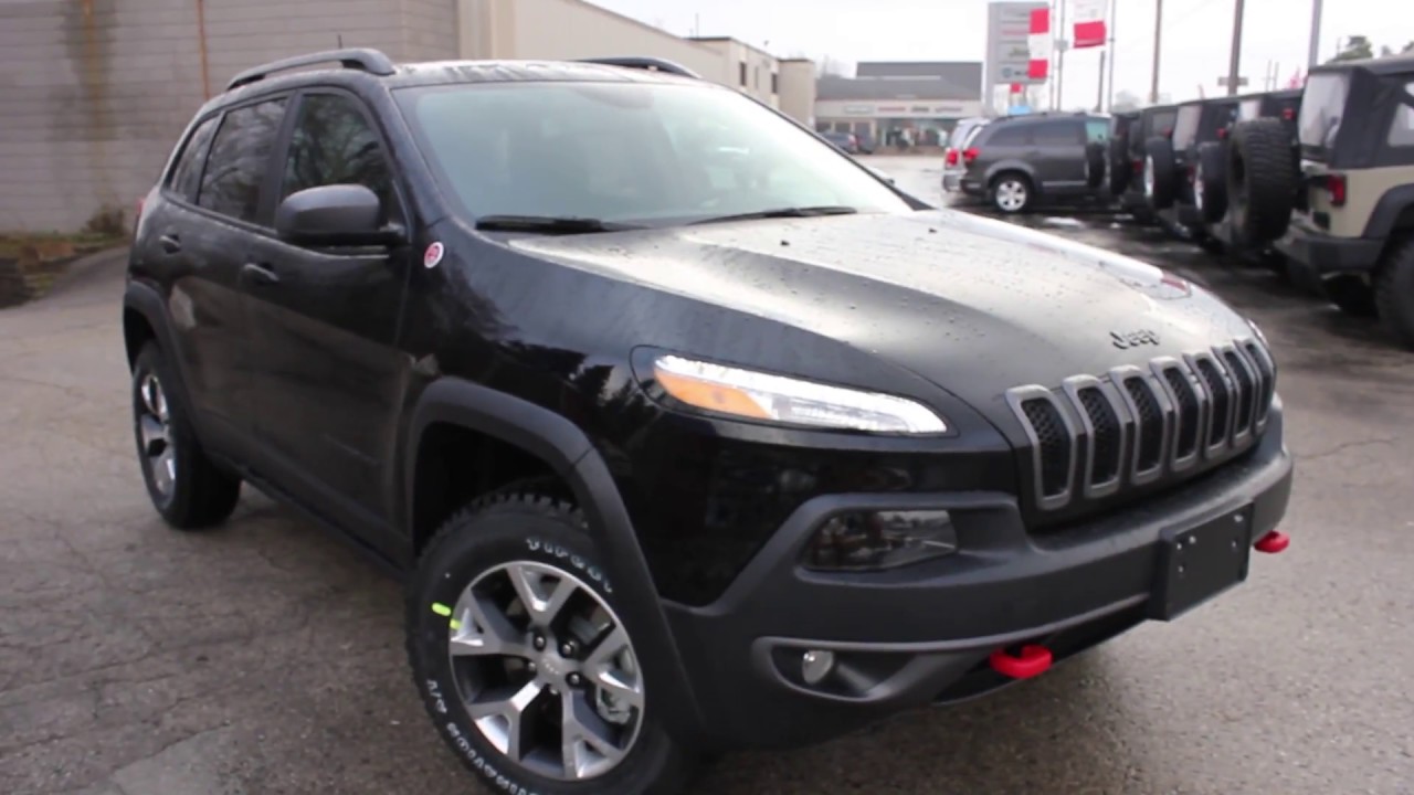 2018 Jeep Cherokee Trailhawk Silent Features Review
