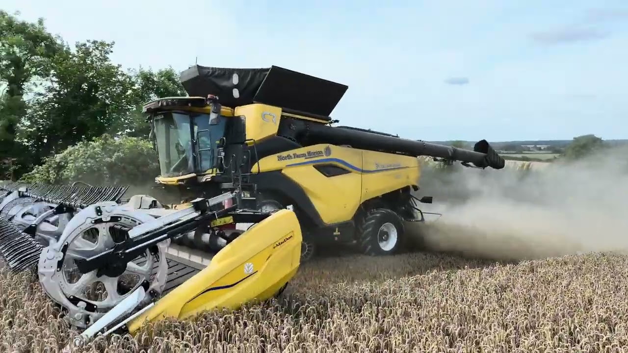 #NewHolland #CR11 Testimonial - North Farm Partnership