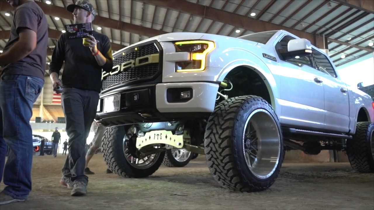 American Force Wheels take over Lone Star Throwdown and Zephyr polishes supplies the shine!