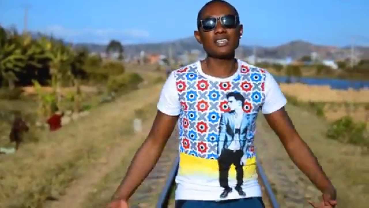 KIMJAH   ZA NINAO OFFICIAL VIDEO(CLIP GASY)