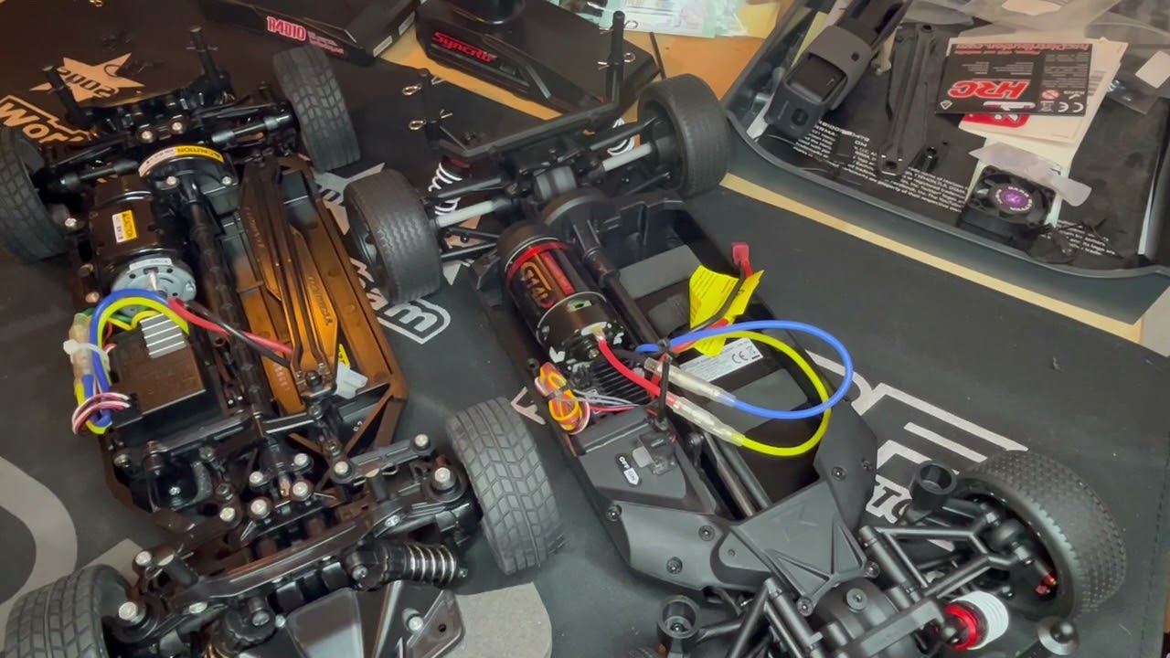 tamiya tt02 (RTR) VS Kyosho Fazer mk2 (RTR)