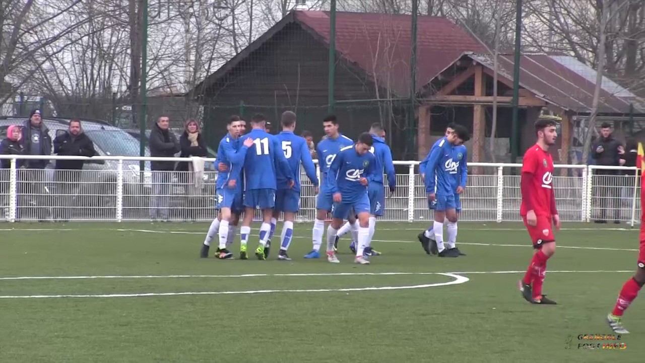 Gambardella : Grenoble - Dijonn (résumé + vestiaires)