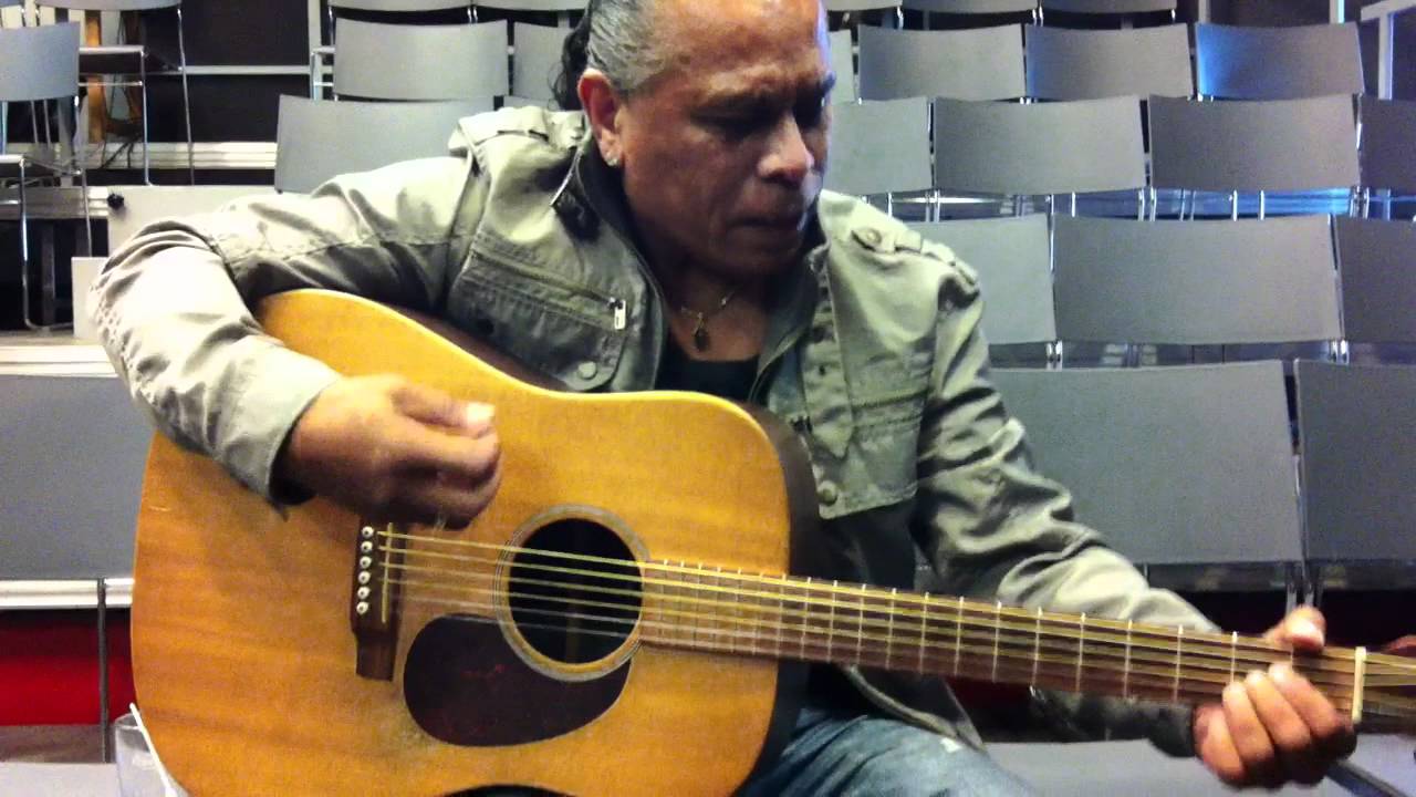 Alex Pattipeiluhu on Pattiiha guitars