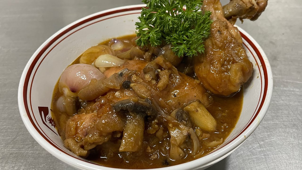 Poulet sauté Aux champignon ll Sauté Chicken With Mushroom ll IHM Practical Class ll