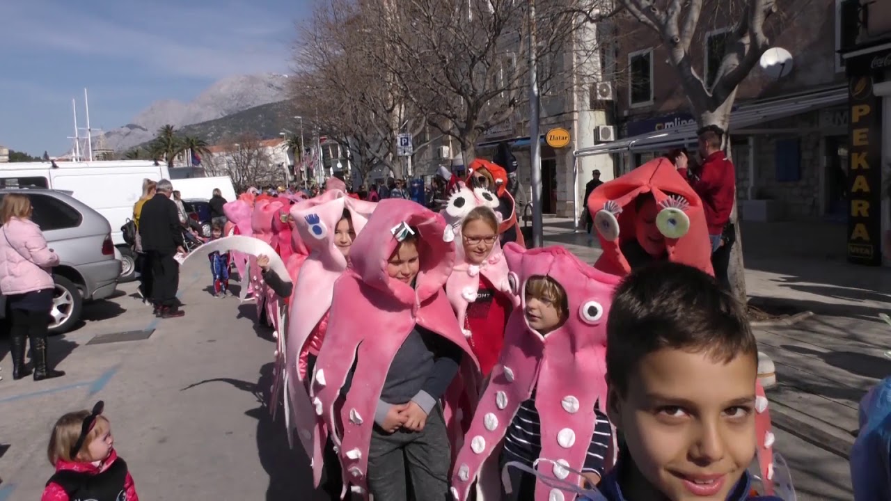 MAKARSKE DJEČJE MA&Scaron;KARE 2019