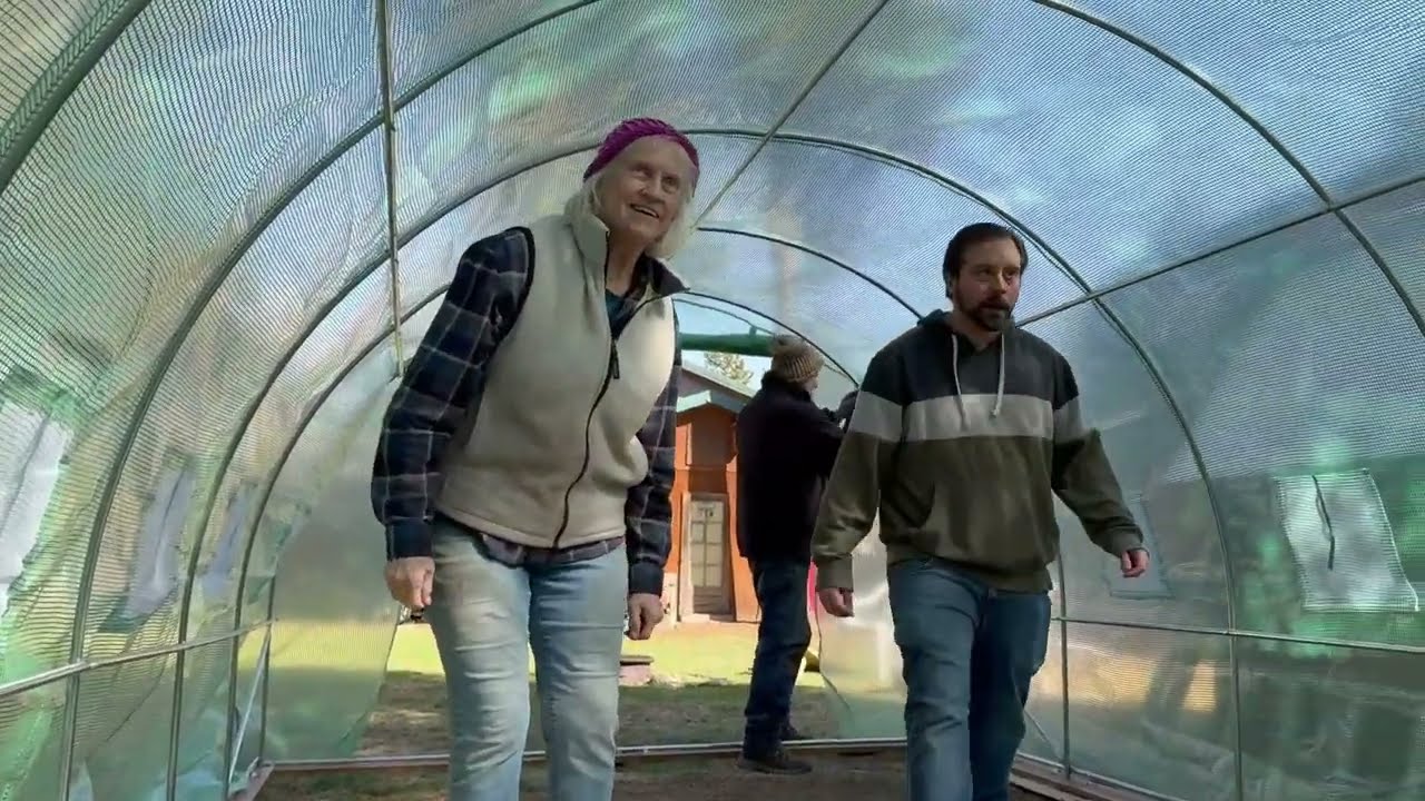 Setting Up Our New VEVOR Greenhouse in Central Oregon! @VEVOR Home Improvement #greenhouse #centraloregon