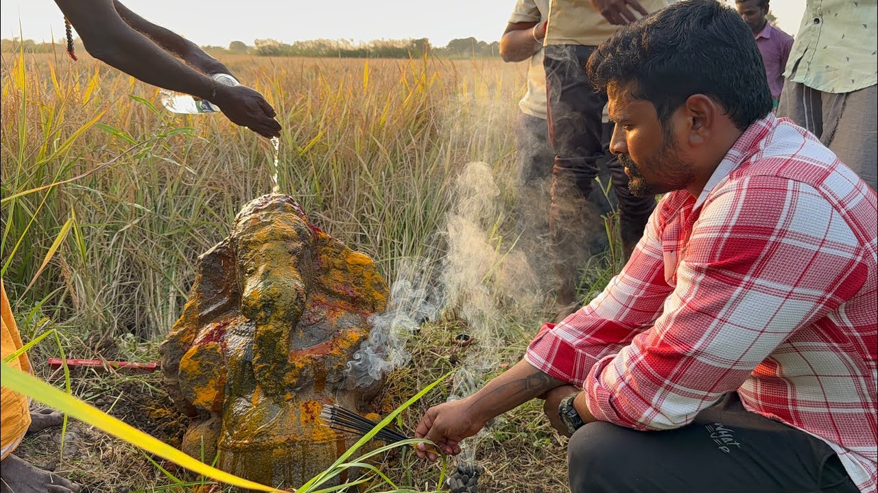 😱🫢🙏📿🐘 தொட்டால் மரணம் நிச்சியம் மூக்கரை விநாயகரை சாய்ந்த படியே வைத்து வணங்கும் ஊர். ..