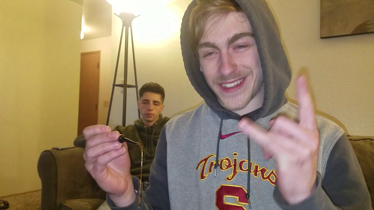 Knotty gets way too high off fat dab