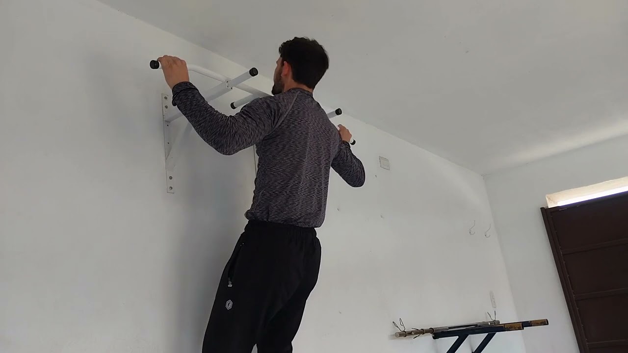 Dominadas supinas (CHIN UPS) + Dominadas pronas (PULL DOWN) + Dominadas neutras