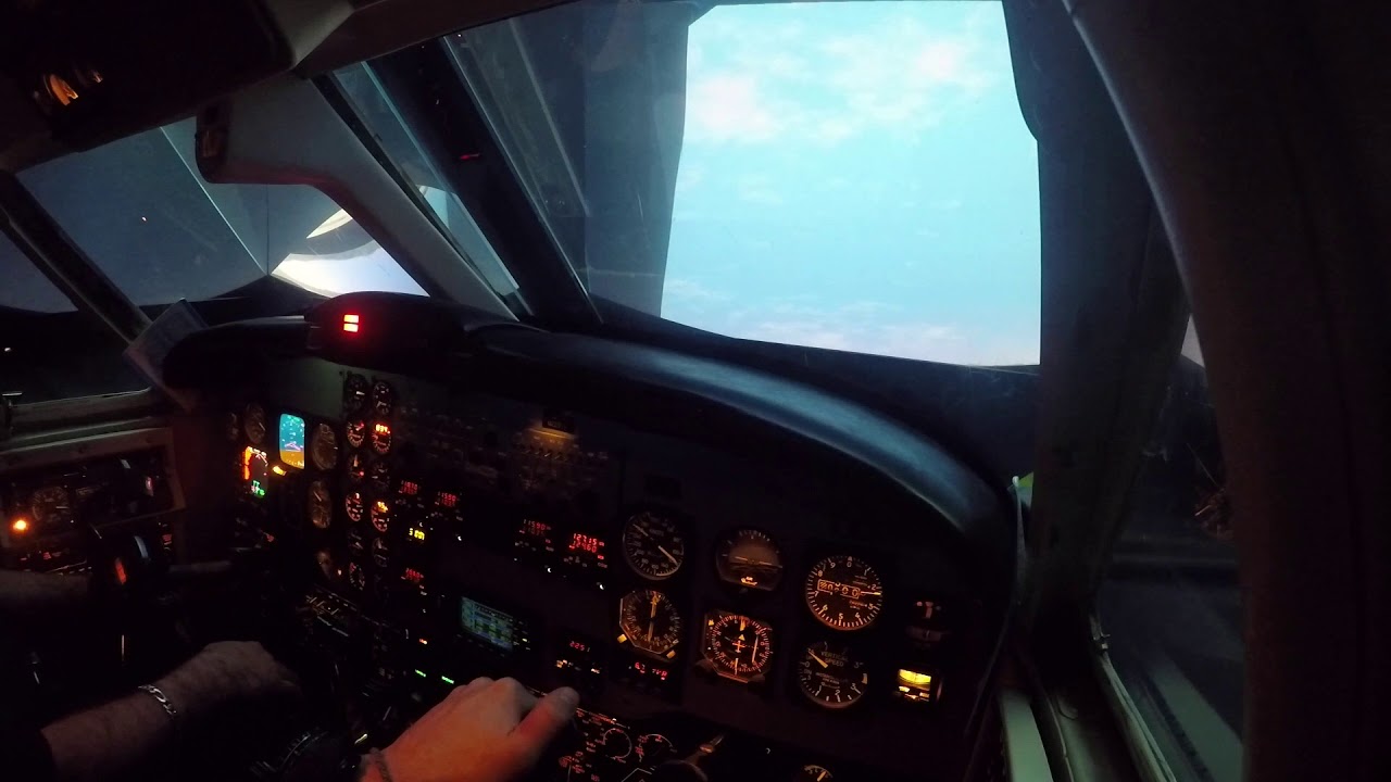 kingair 200 V1 cut simulator