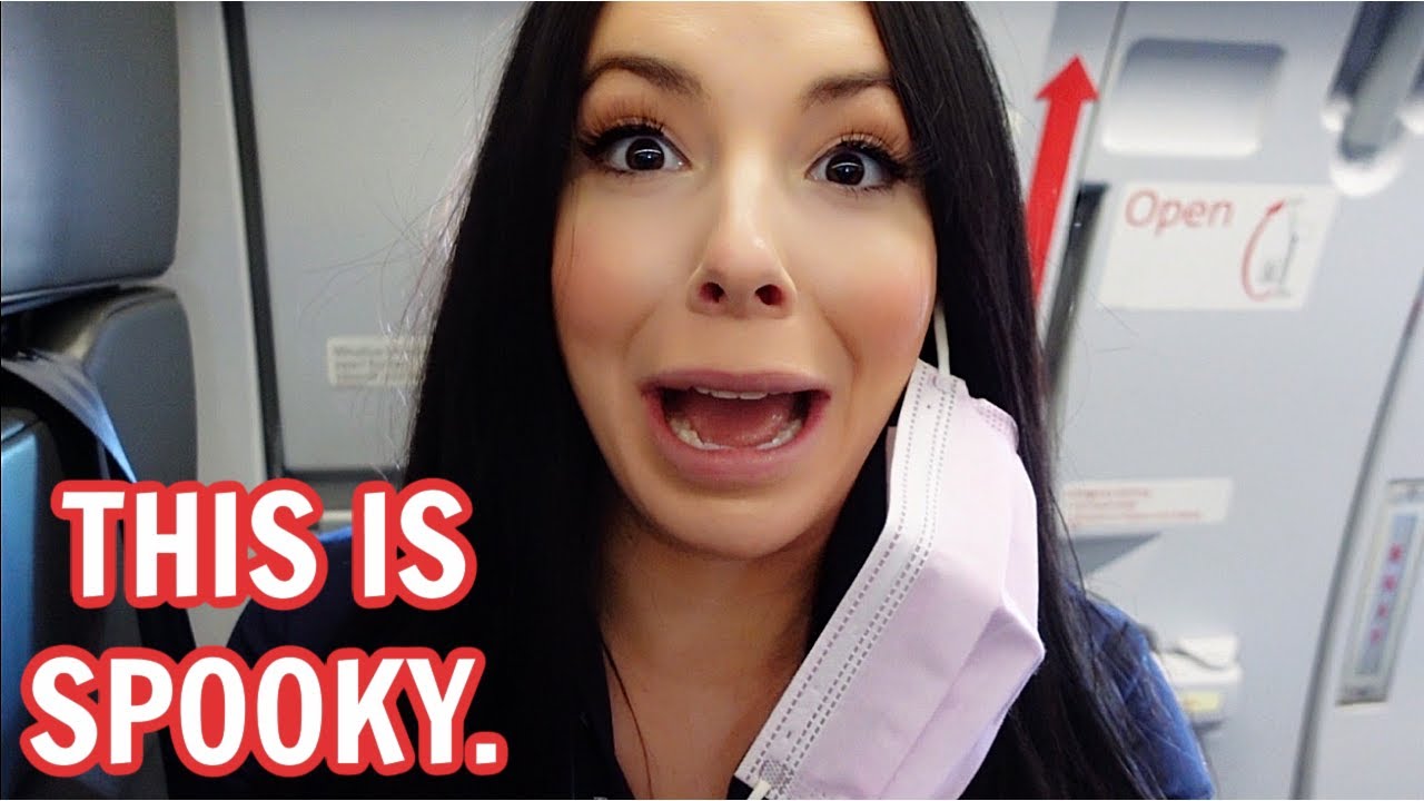 WORKING AN INTERNATIONAL FLIGHT ON HALLOWEEN✈️ - Flight Attendant Life - Vlog 2021