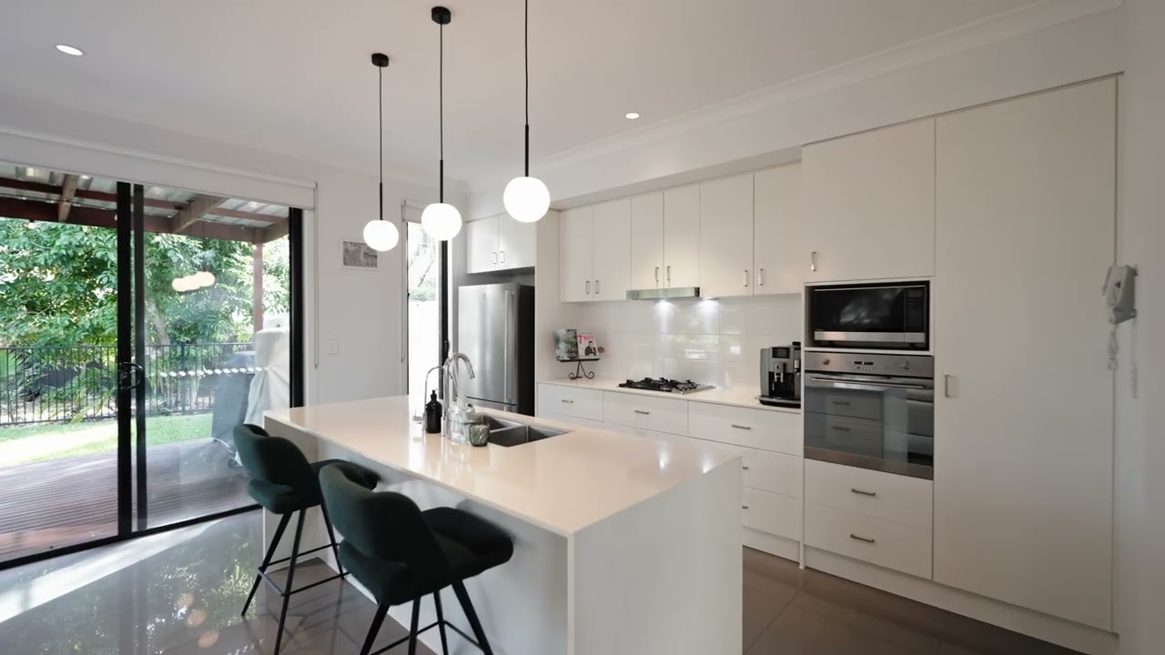 10/323 Bayview Street, Hollywell