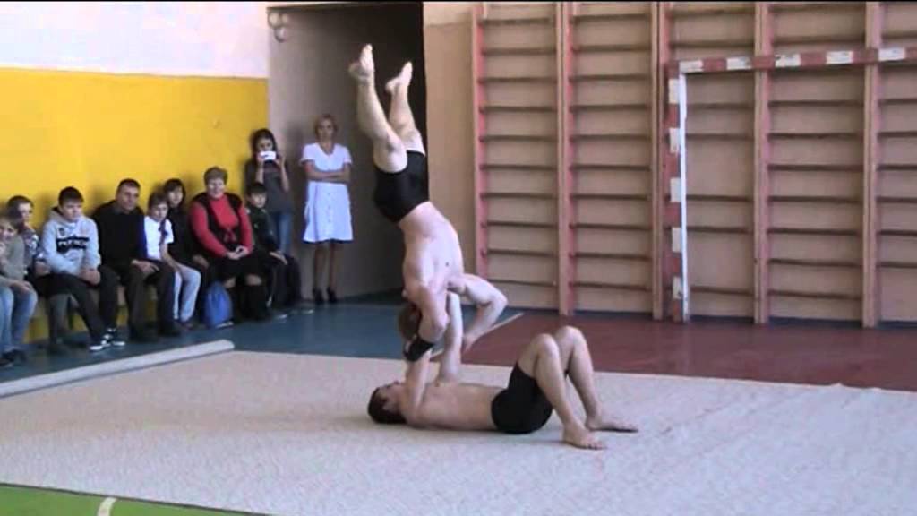 Парная акробатика. STREET WORKOUT KINGZ