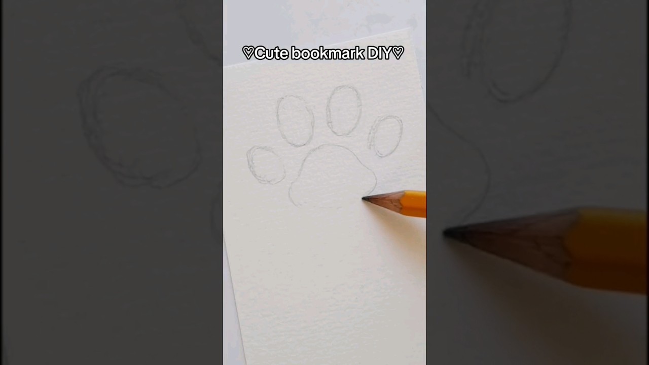 CUTE DIY BOOKMARK TUTORIAL✨️ + my cat🥺 | Avilries| #shorts #bookmark #books