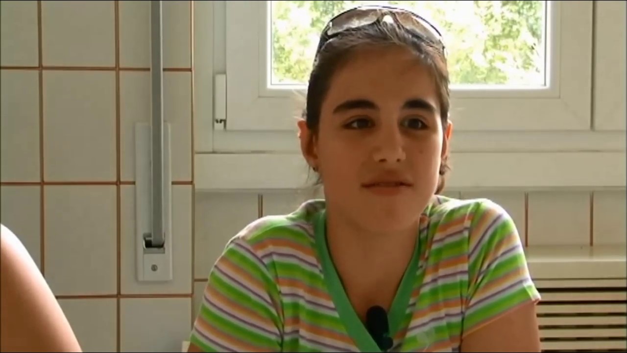 Vestirsi bene - Intervista Unità 4, Progetto italiano Junior 2