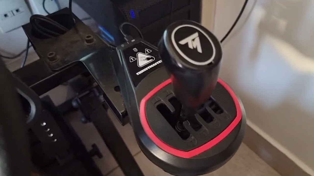 Assista este vídeo antes de comprar um câmbio Thrustmaster TH8S ou um de 7 marchas com grelha