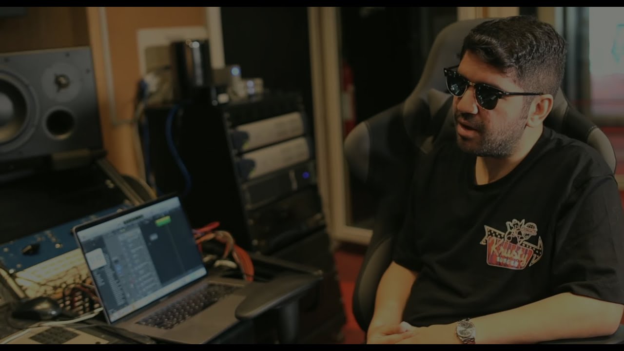 Making the beat of “Migi Are Migam Na”