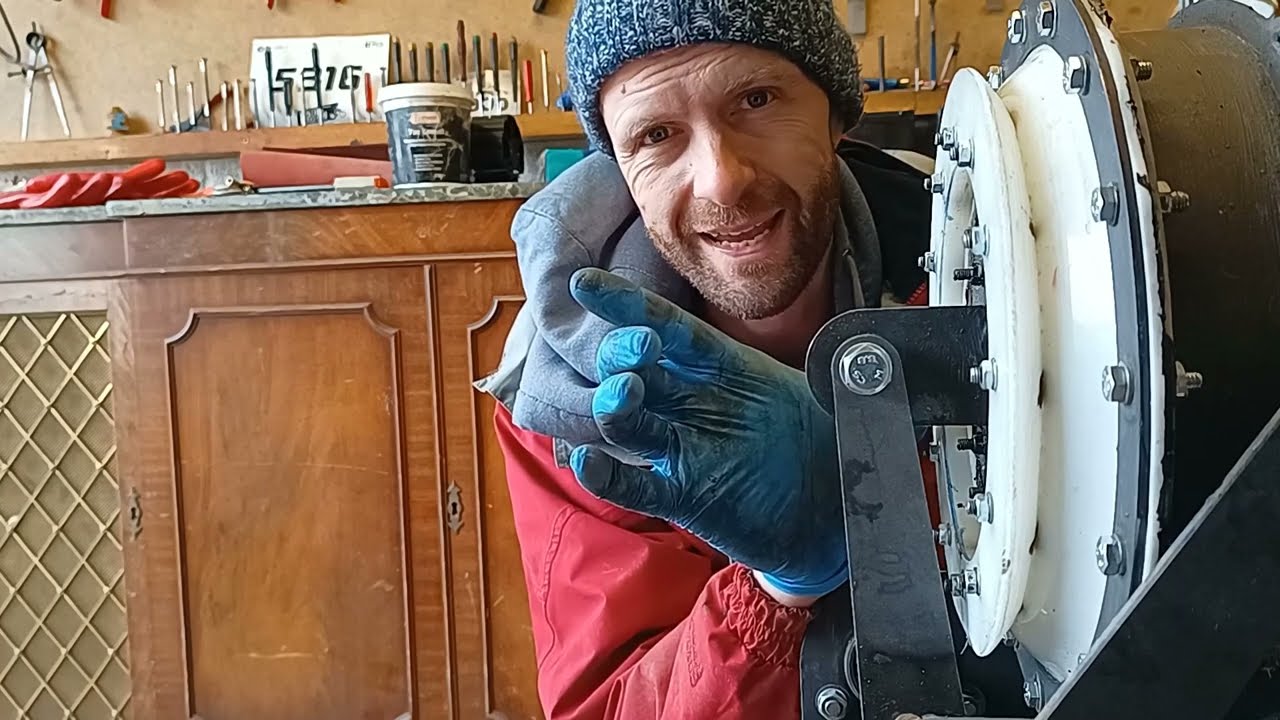 Stirling Engine Generator Mk4 (Rocket Stove!) Part 8