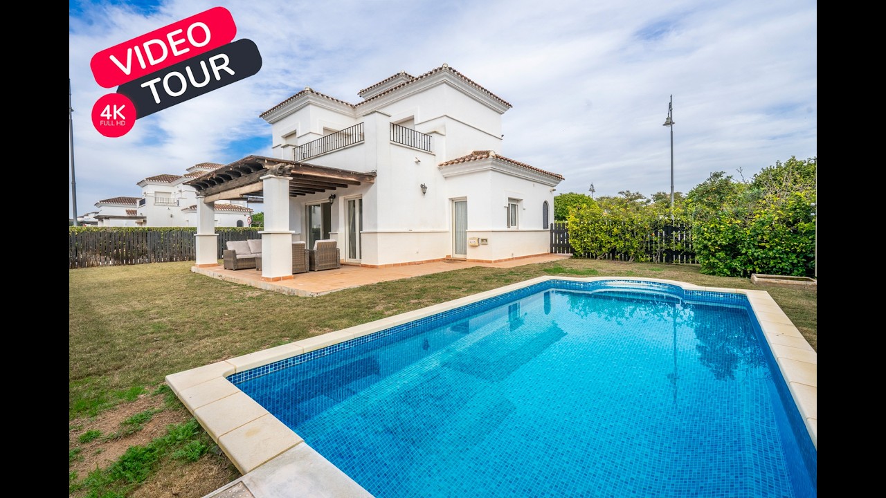Three bed three bath villa with private pool on la torre golf resort
