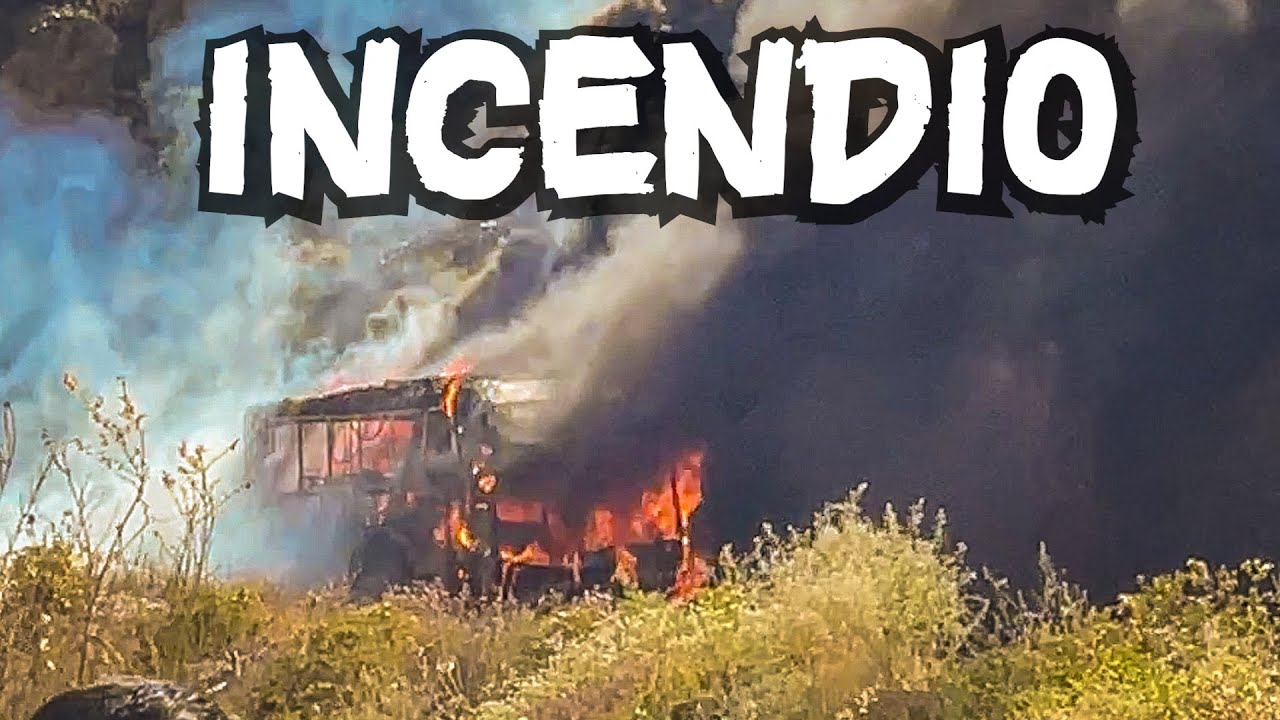 Me encuentro con un BUS EN LLAMAS al cambiar la ruta (T3/E7) - Perú en Moto