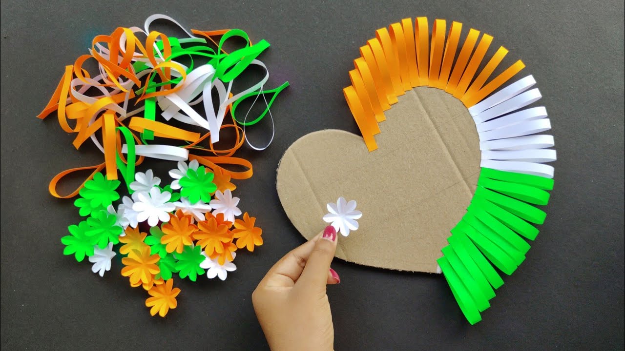Easy Independence Day Wall Hanging Craft Ideas || Heart Shape Wall Hanging Craft || Paper Craft 