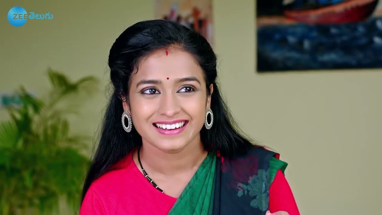 ఆ Vasu కొన్నవి కొట్టేద్దామా | Oohalu Gusagusalade | Full Ep 324 | Zee Telugu | 21 May 2022